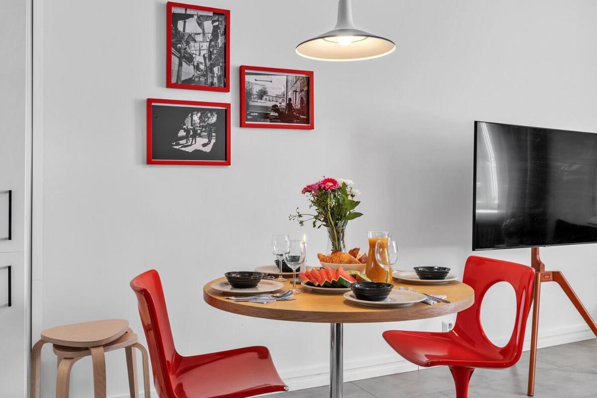 Appartamento Red Bauhaus Kamppi Square 35m Tram Bus Wi-fi Helsinki
